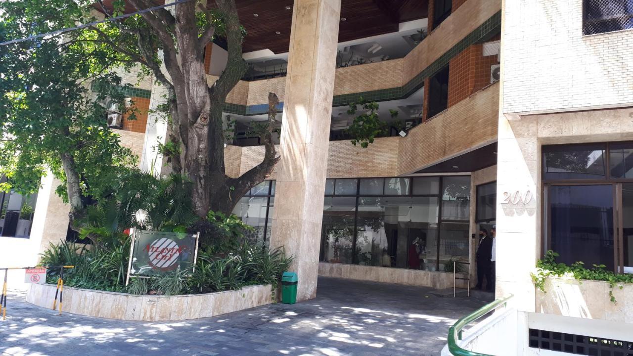 Flat Atlatic City Apart Hotel Barra Ondina Em Salvador Bagian luar foto