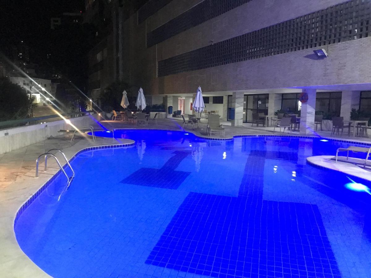 Flat Atlatic City Apart Hotel Barra Ondina Em Salvador Bagian luar foto
